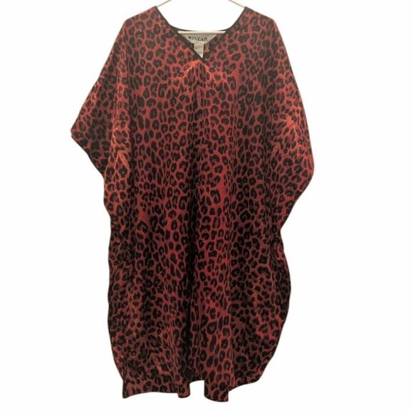 Vintage Winlar Brand Satin Red Leopard Print V Neck Kaftan One Size Fits Most - Picture 1 of 10